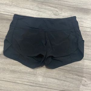 black lululemon speed shorts